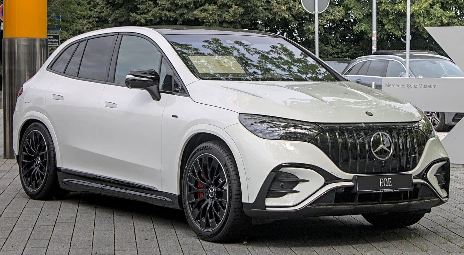 Mercedes-AMG EQE SUV AMG EQE 53 4MATIC+